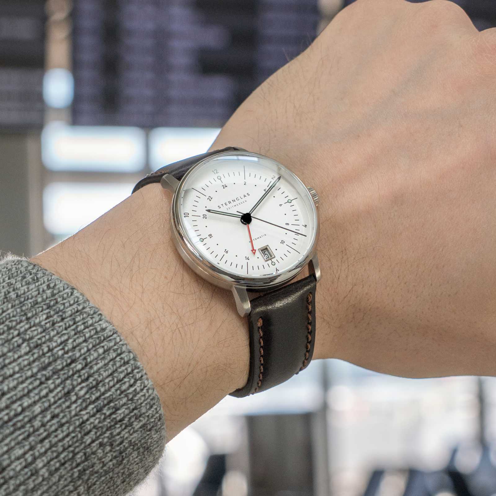 Naos Pro GMT Automatik silber - Image 9